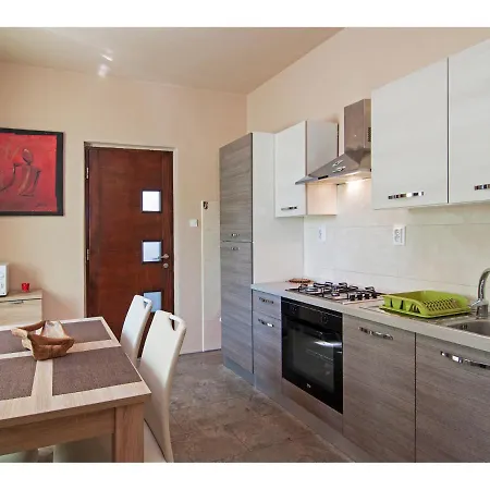 Anni Apartamento