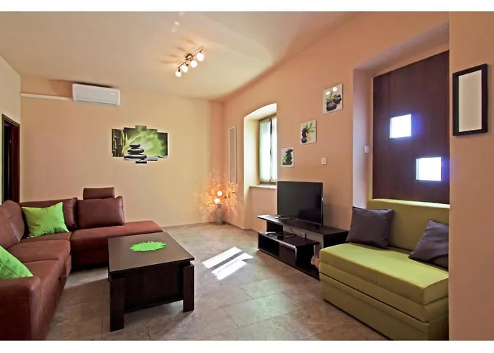Anni Apartment
